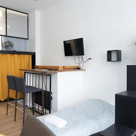 Comfortable 49 M In The Heart Of Παρίσι