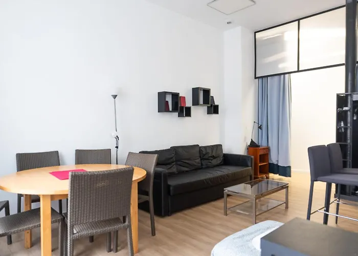 Apartamento Comfortable 49 M In The Heart Of